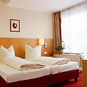 air-in-berlin-hotel.find-berlin-hotels.com/